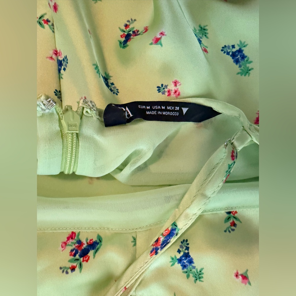 Zara floral satin dress - Picture 8 of 10